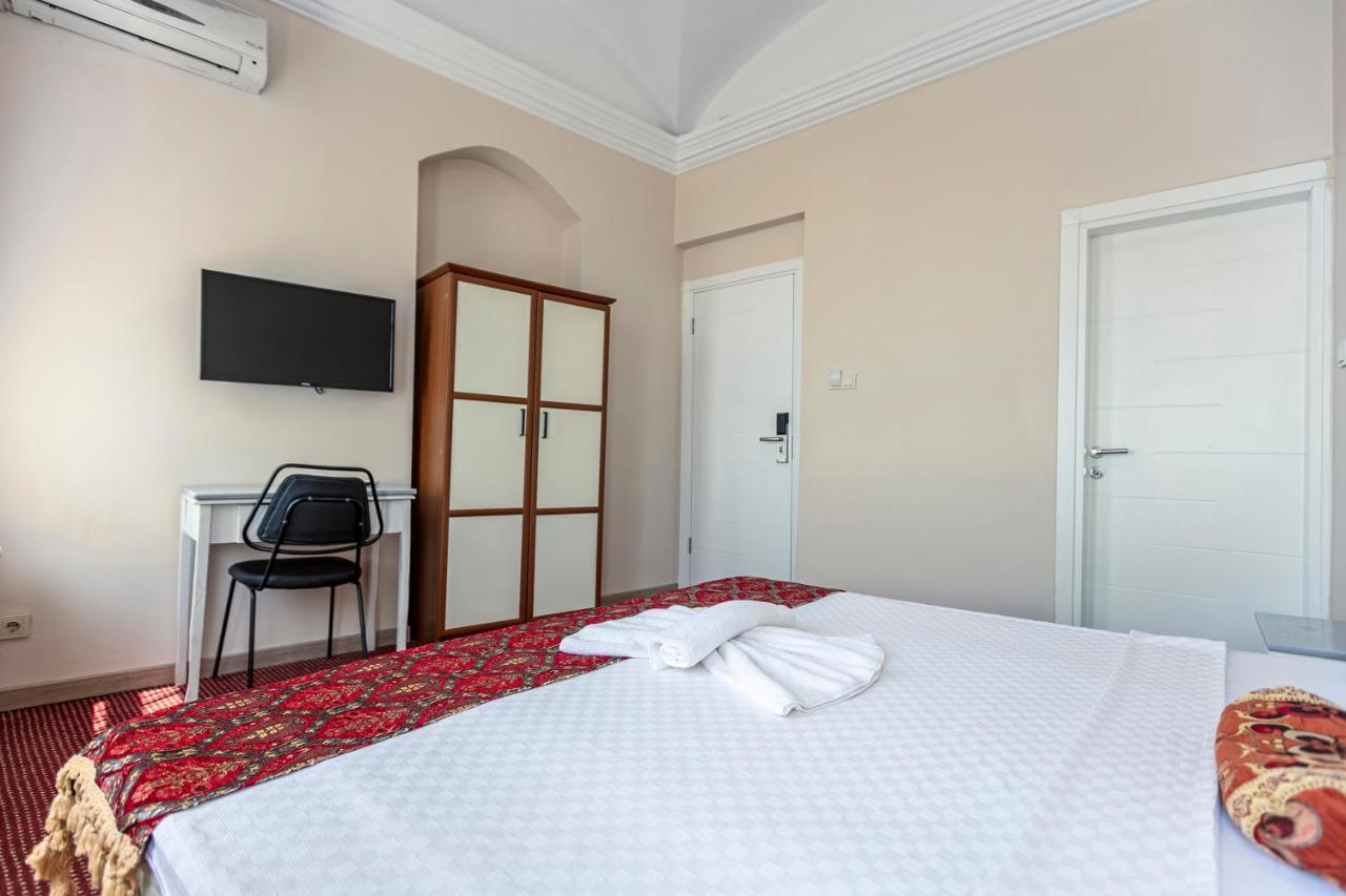 Hotel Ottomanzade Estambul Exterior foto